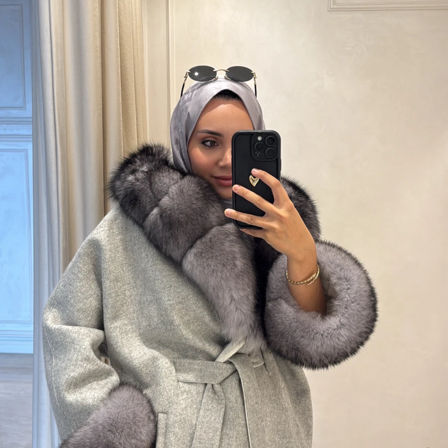 Andrea Fox Fur Caban Gris