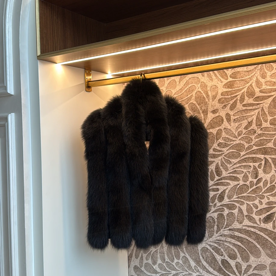 Regnal Fox Fur Collar