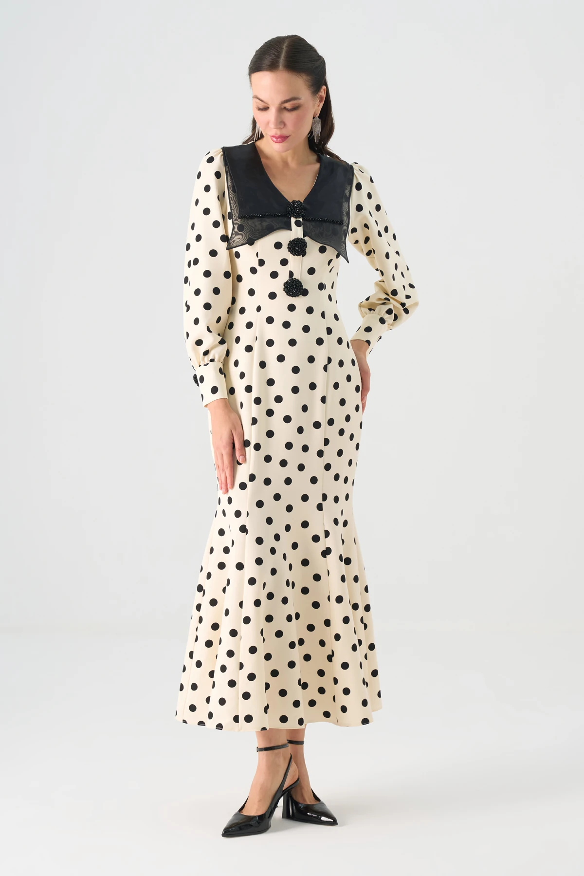 Puantiyeli Geniş Yaka Midi Elbise EL-4367