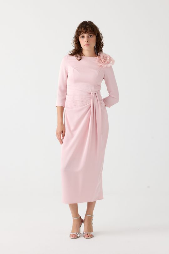 Beli piliseli kokteyl elbise EL-4355 - Pudra