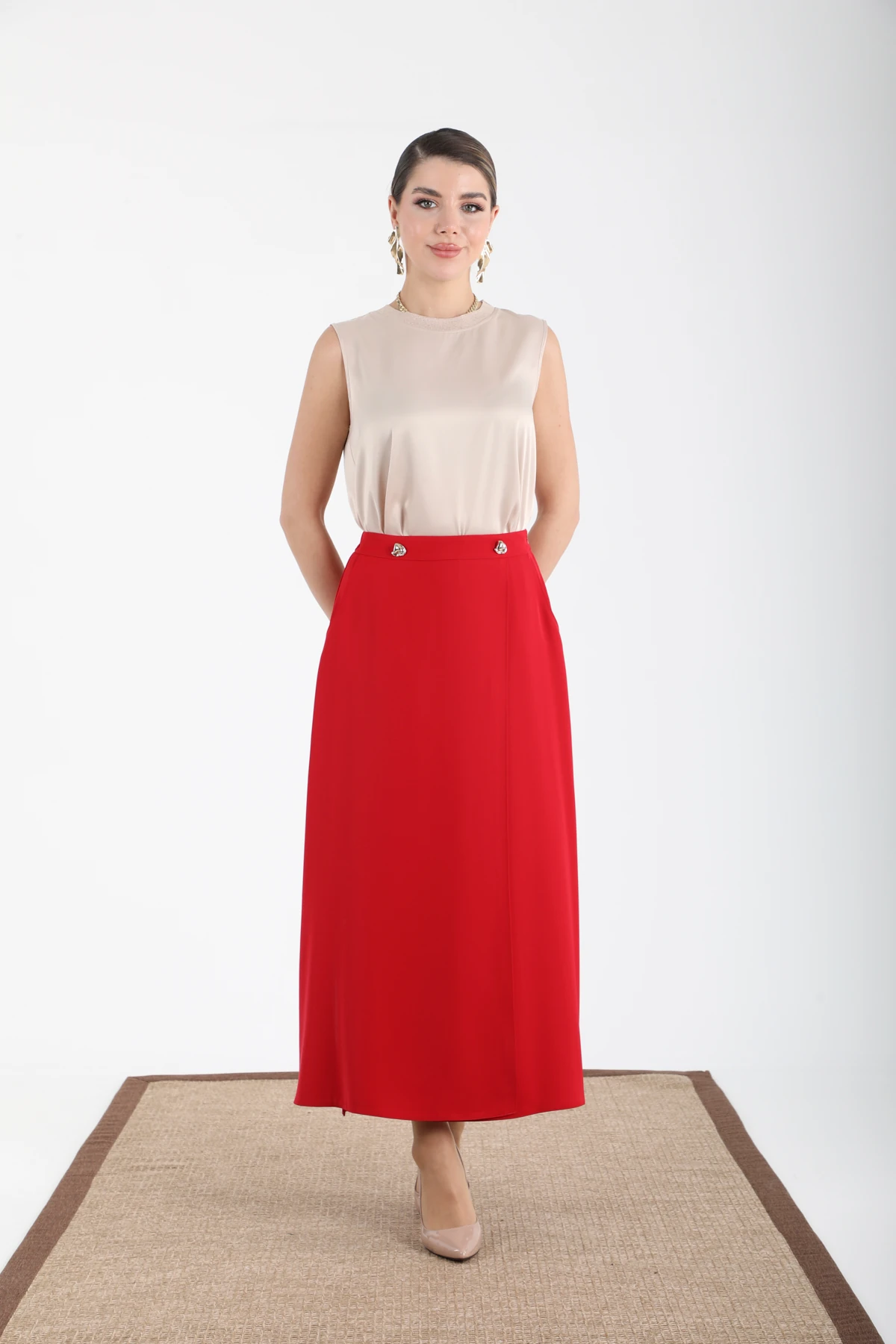 Metal aksesuarli midi etek EL-1176 - KIRMIZI