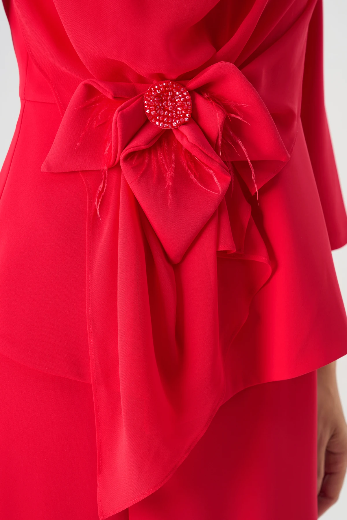 Degaje yaka şifon garnili midi elbise EL-4373