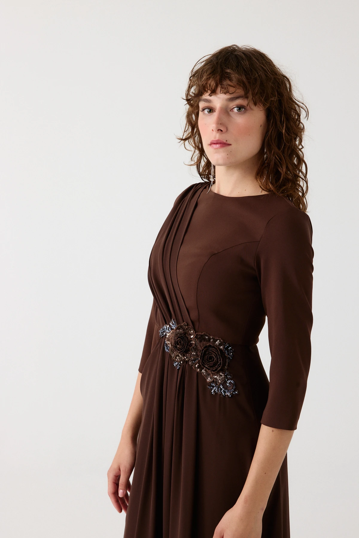 Aplikeli uzun kol elbise EL-4358