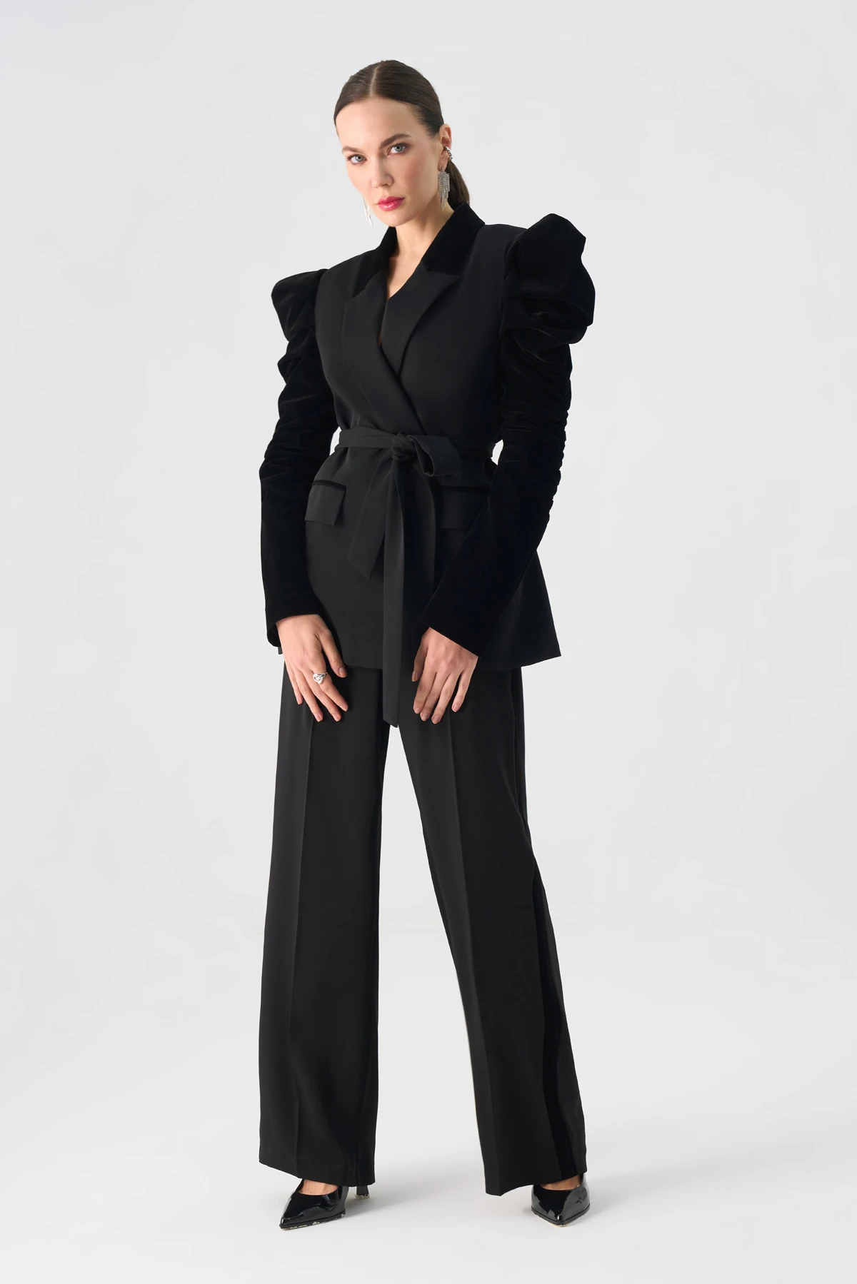 Kadın Siyah Kuşaklı Vatkalı Takım EL-2779