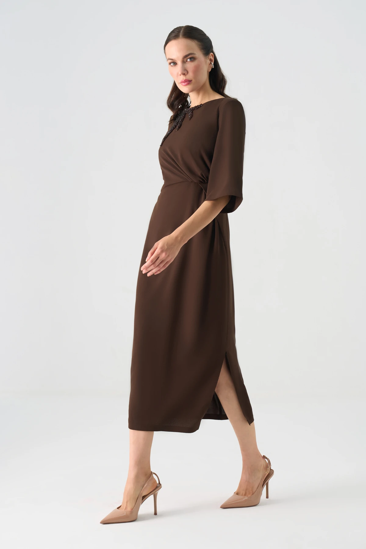 El işi boncuklu drapeli krep elbise EL-4360