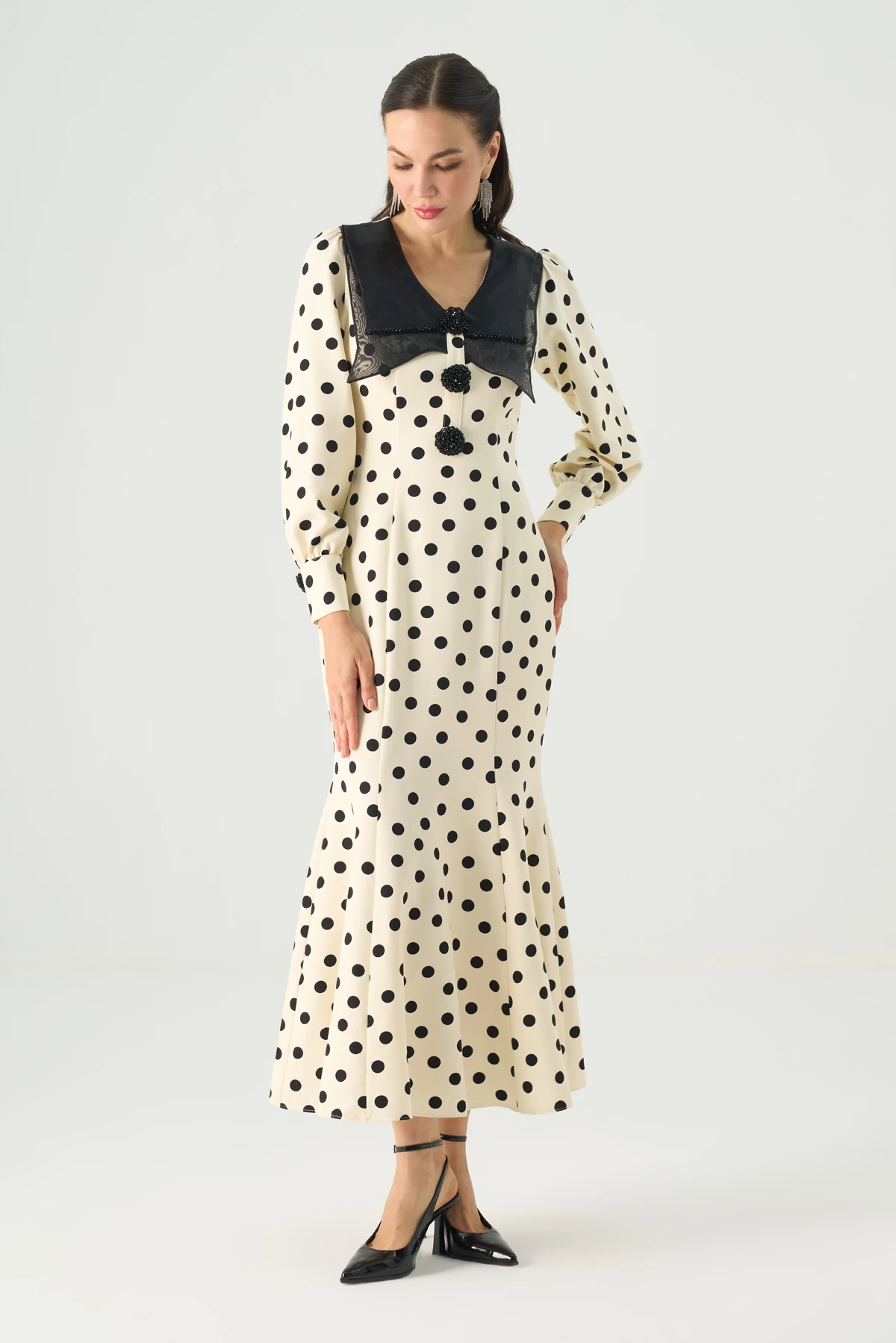 Puantiyeli Geniş Yaka Midi Elbise EL-4367