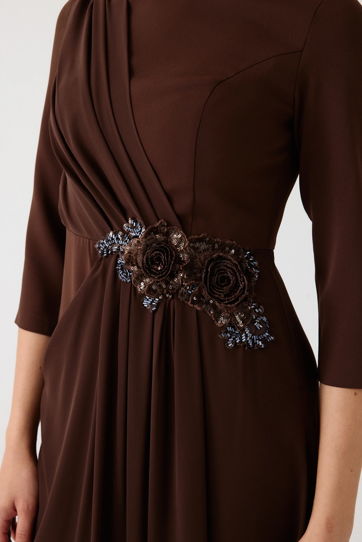 Aplikeli uzun kol elbise EL-4358