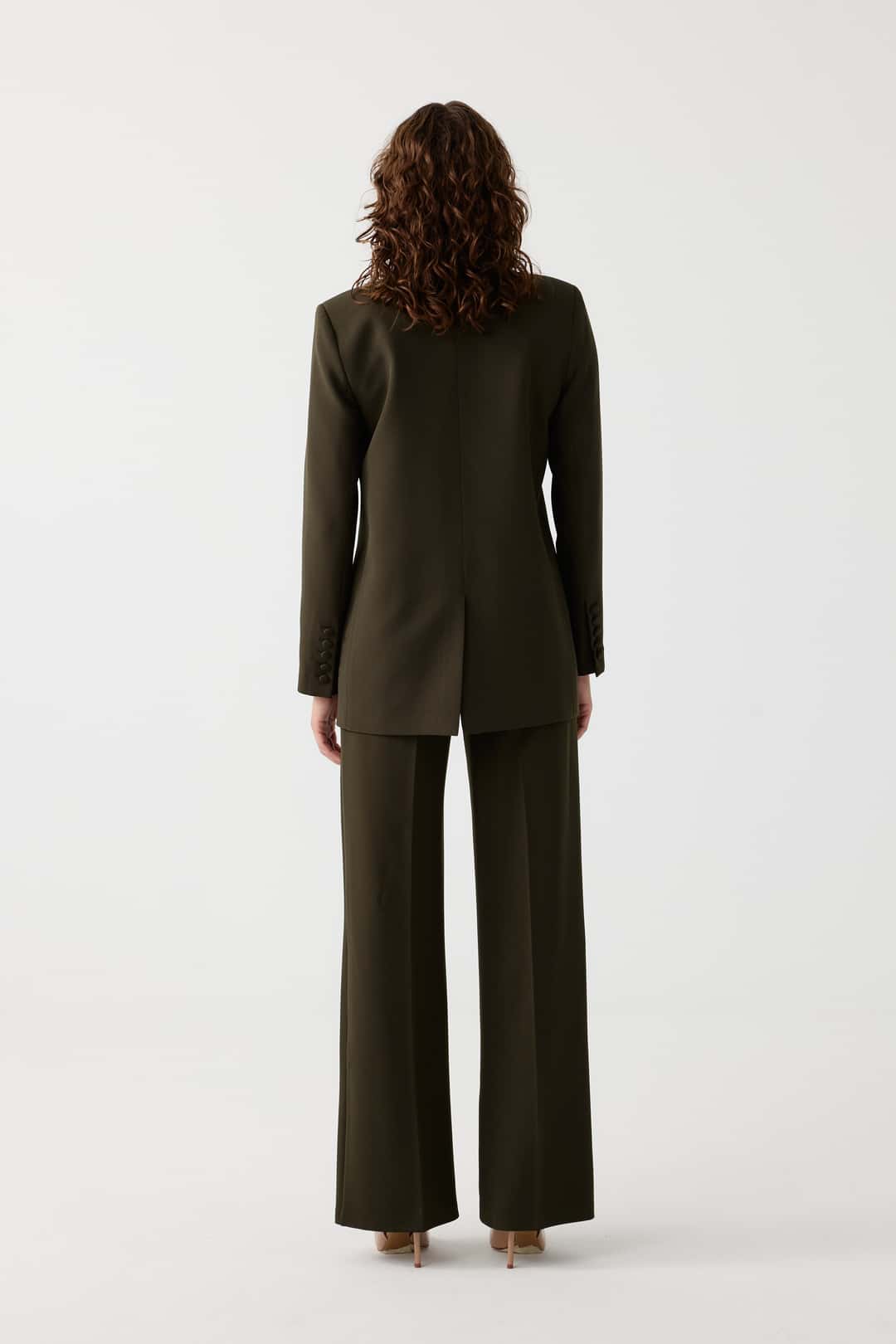 Gold aksesuarlı blazer ceket takım EL-2705 - HAKİ