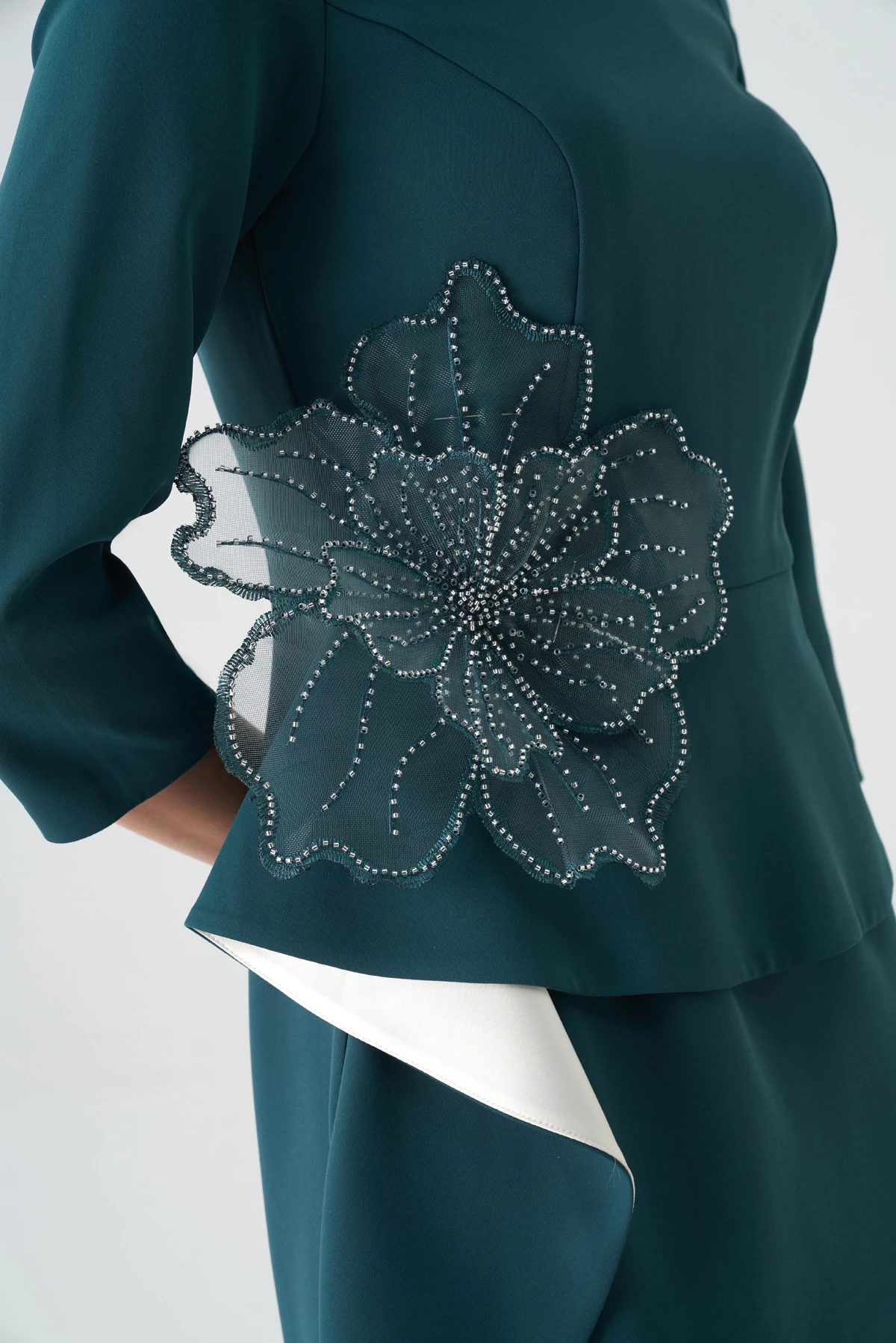 Volanlı garnili peplum saten elbise EL-4388