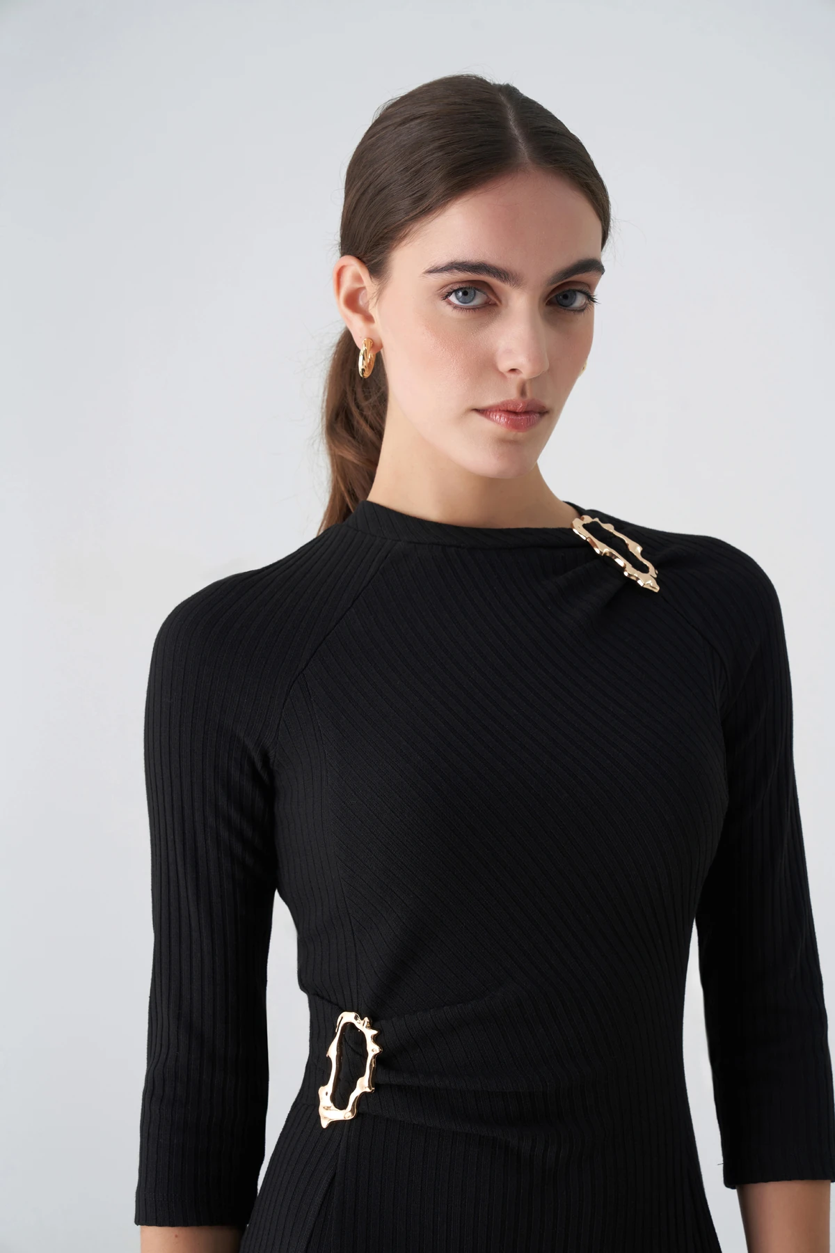 Aksesuar detaylı fitilli örme elbise EL-4411