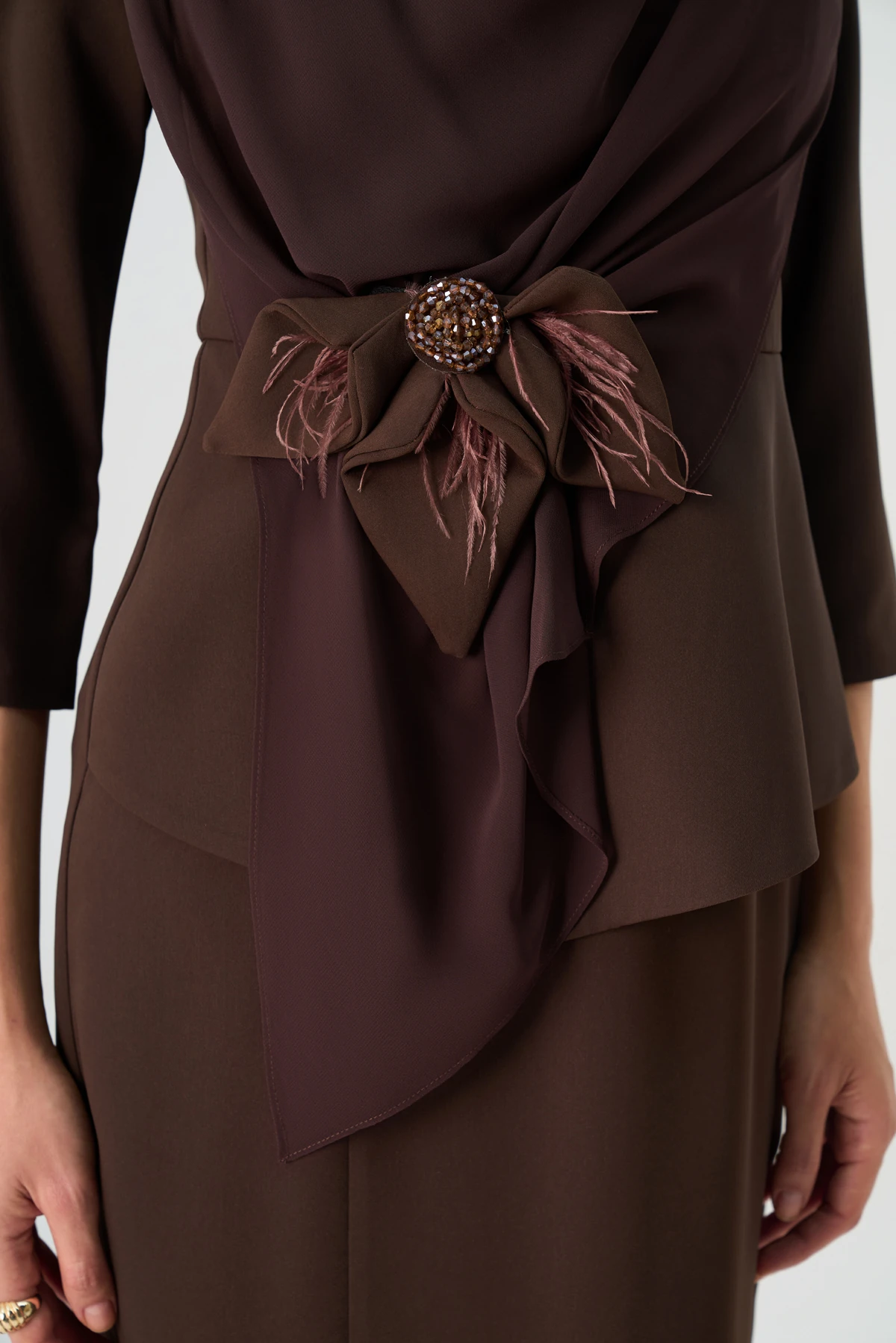 Degaje yaka şifon garnili midi elbise EL-4373-B