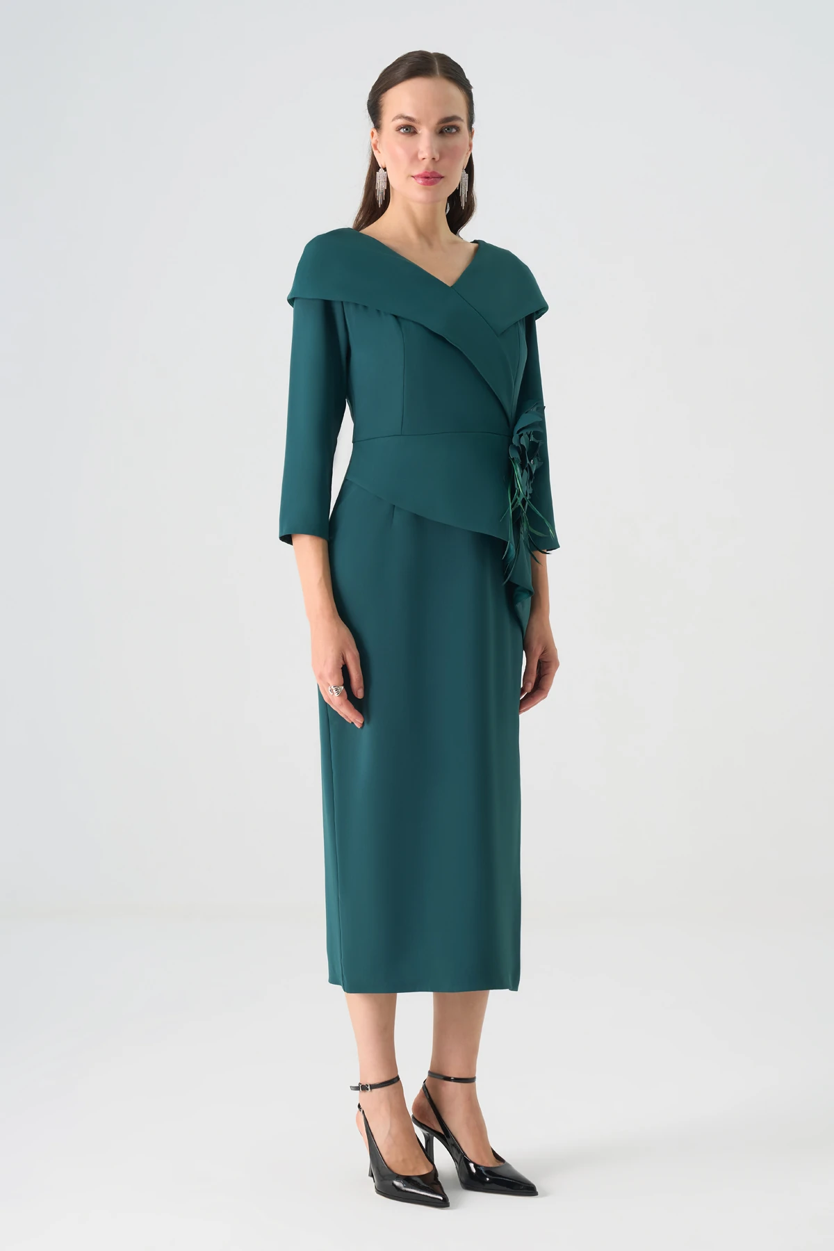 Kruvaze kapamalı beli volanlı krep elbise EL-4374