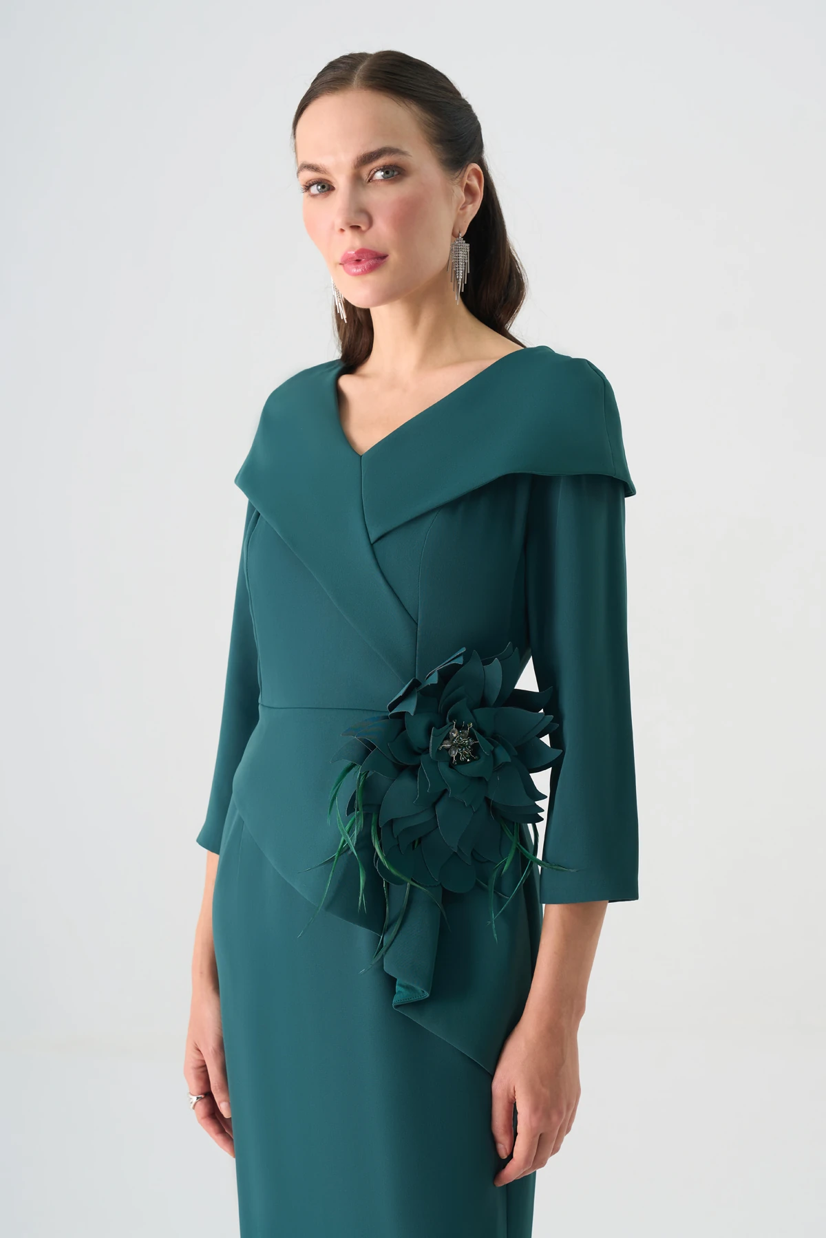 Kruvaze kapamalı beli volanlı krep elbise EL-4374