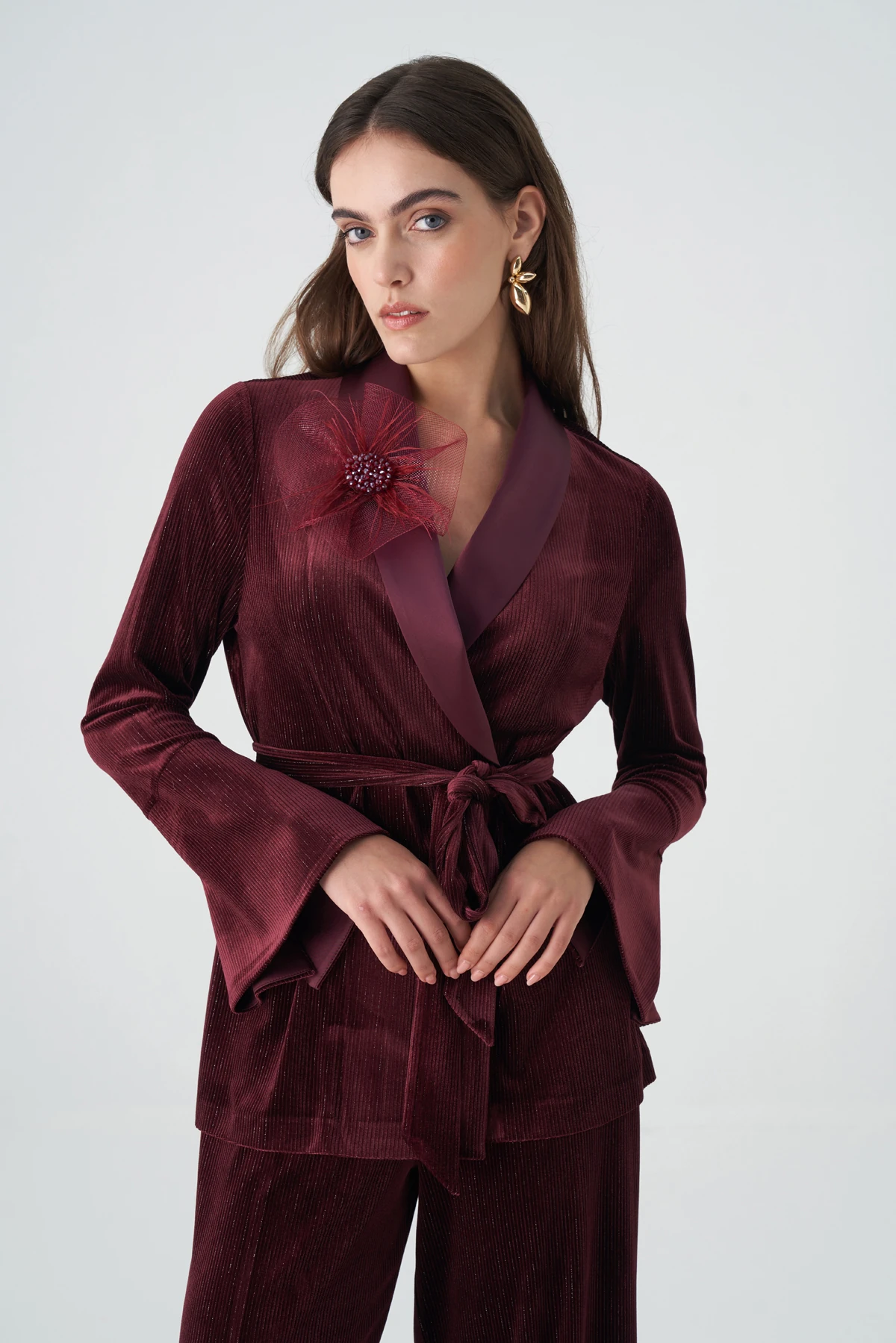 Saten garnili kruvaze simli kadife takım EL-2758