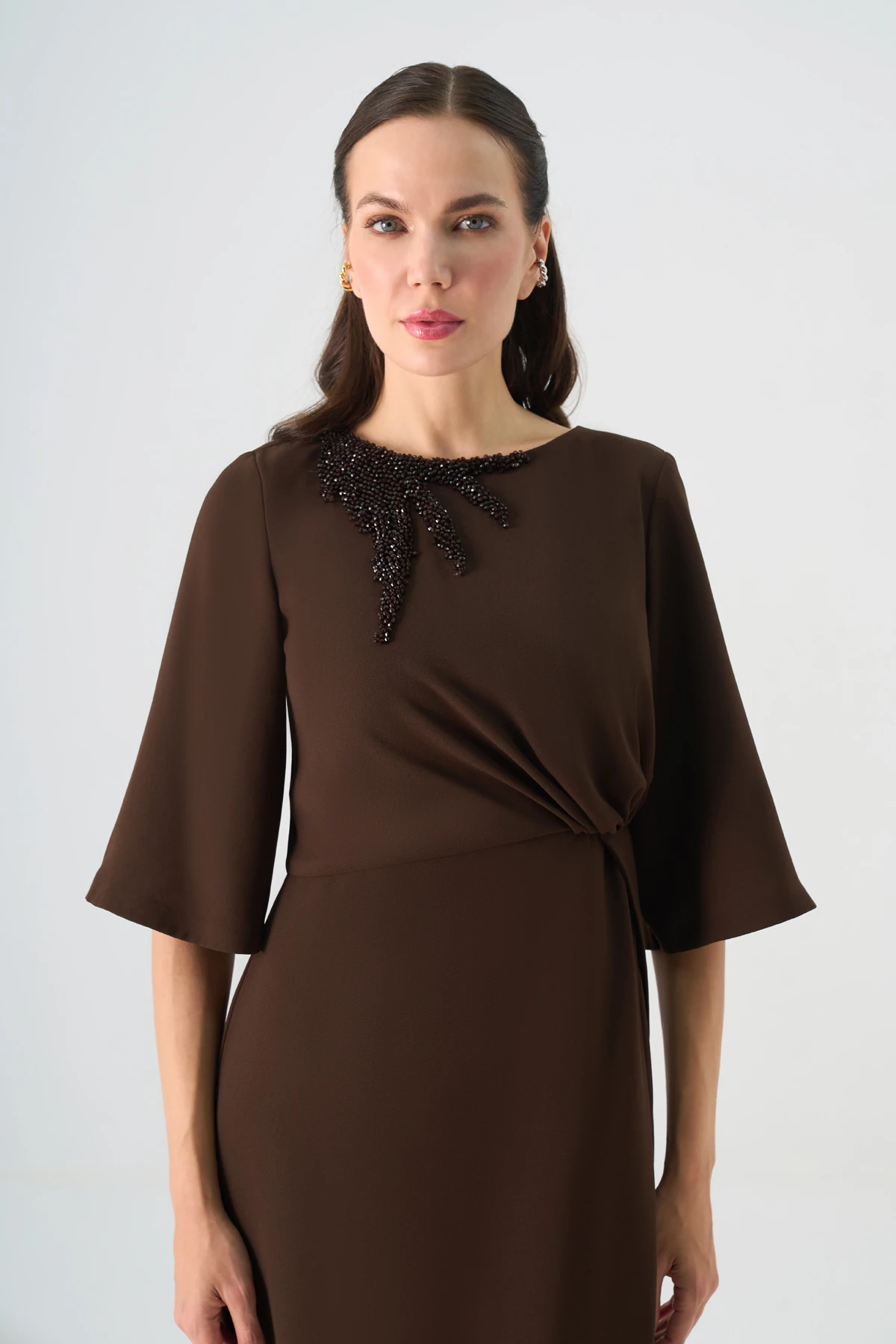 El işi boncuklu drapeli krep elbise EL-4360