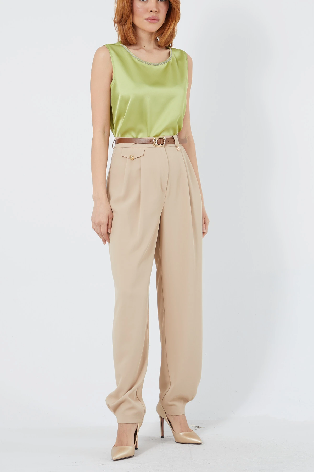 Yakası zincir detaylı saten bluz EL-1612