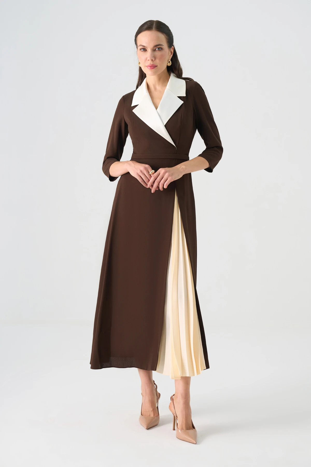 Yakası saten detaylı pilise midi krep elbise EL-4401