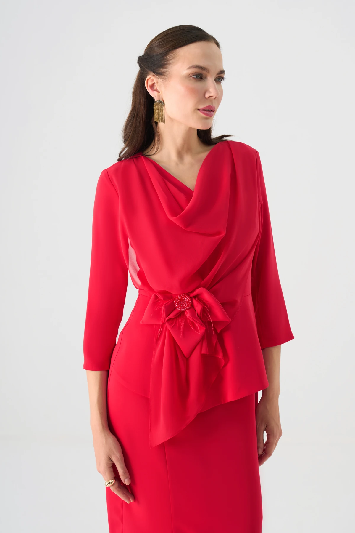 Degaje yaka şifon garnili midi elbise EL-4373