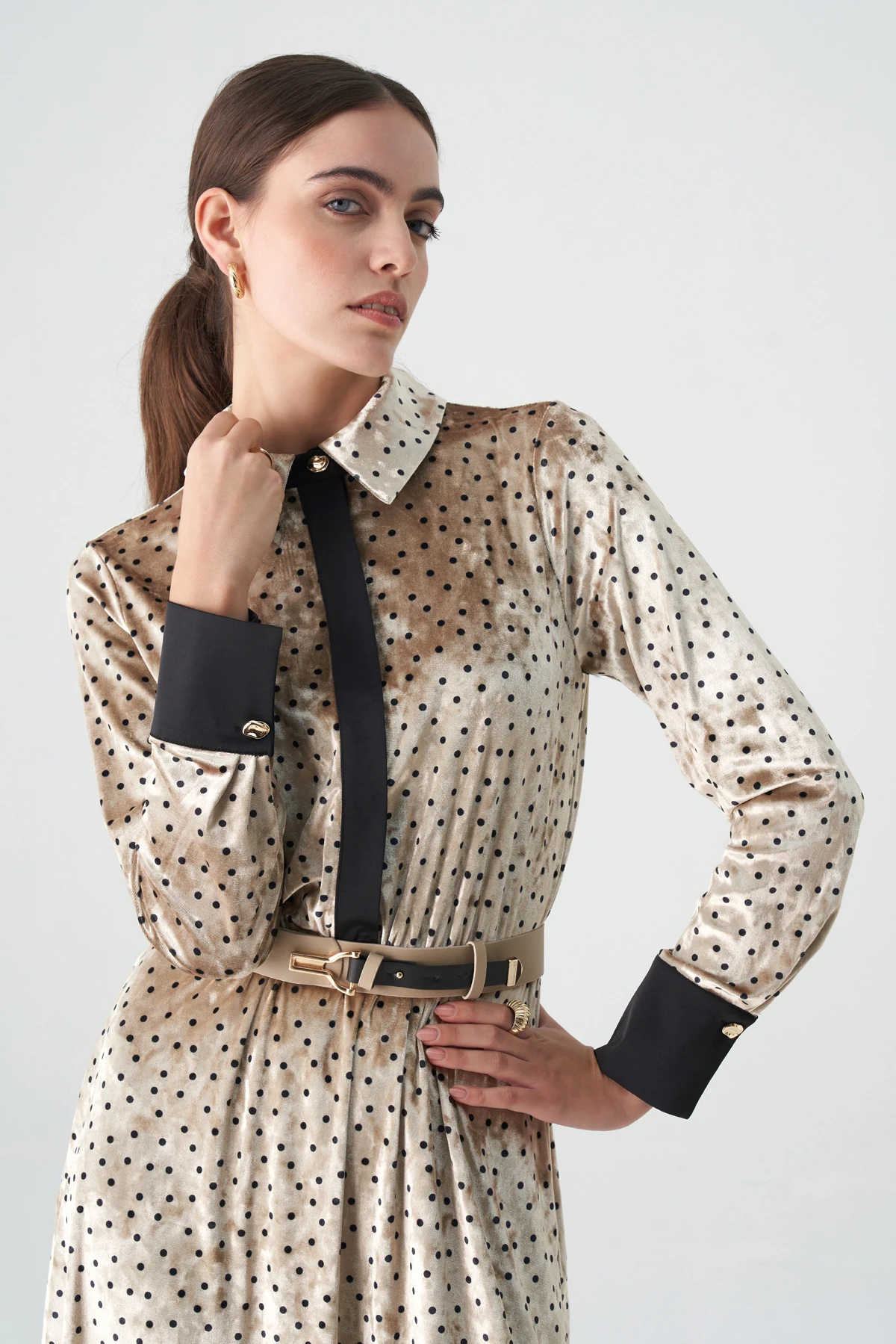 Saten garnili empirme kadife elbise EL-4437