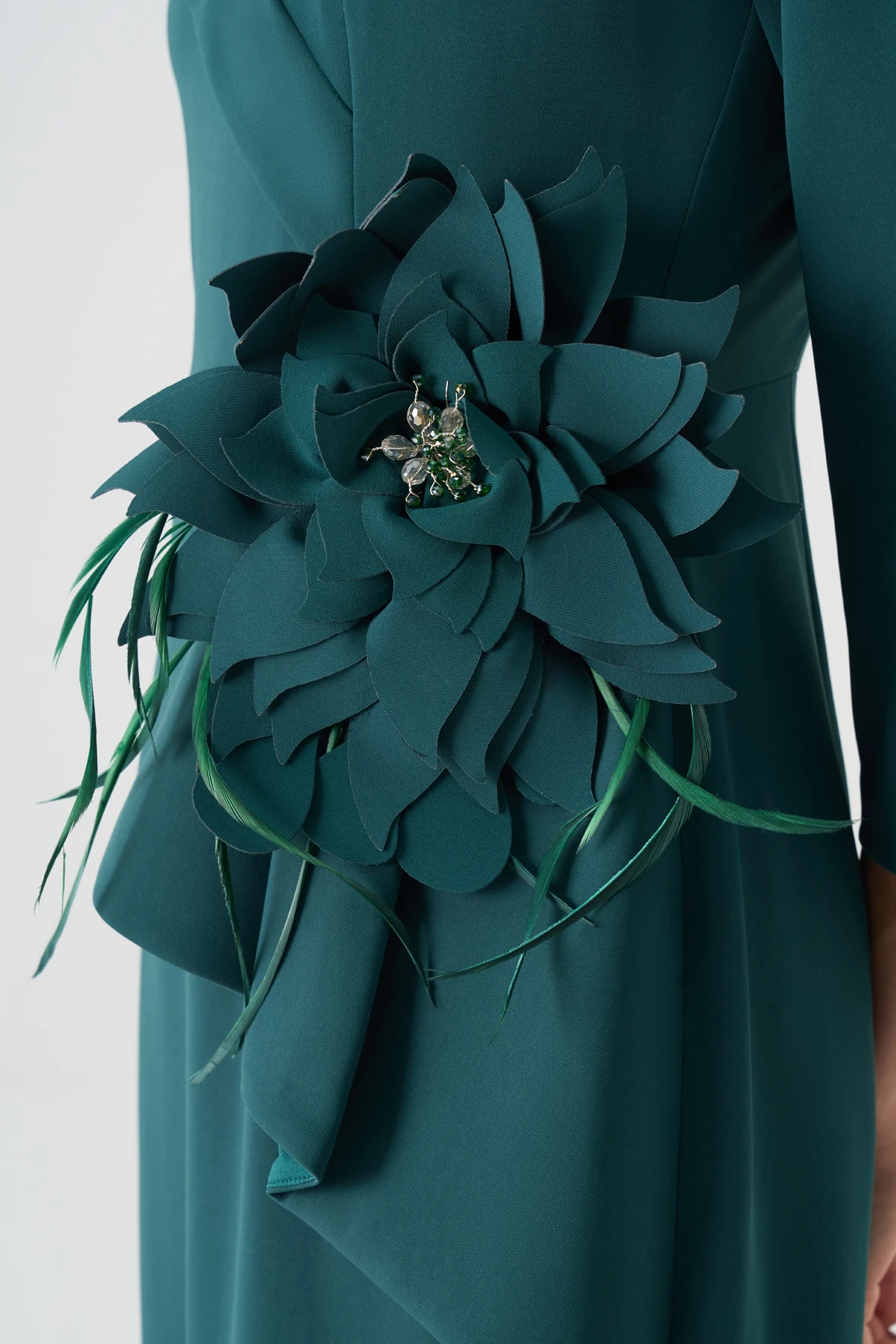 Kruvaze kapamalı beli volanlı krep elbise EL-4374