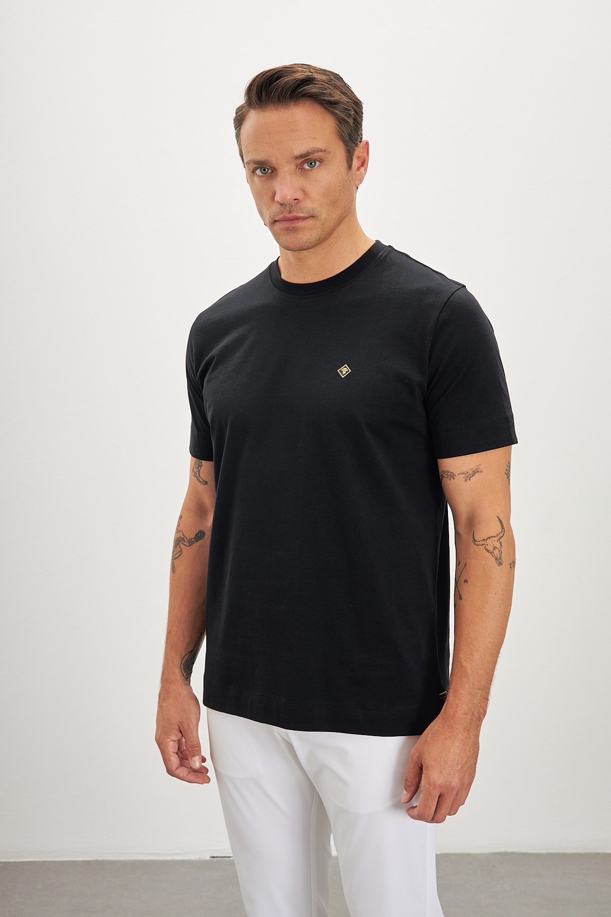 Bisiklet Yaka Basic %100 Pamuk Comfort Fit Logo Baskılı Erkek T-Shirt - Siyah