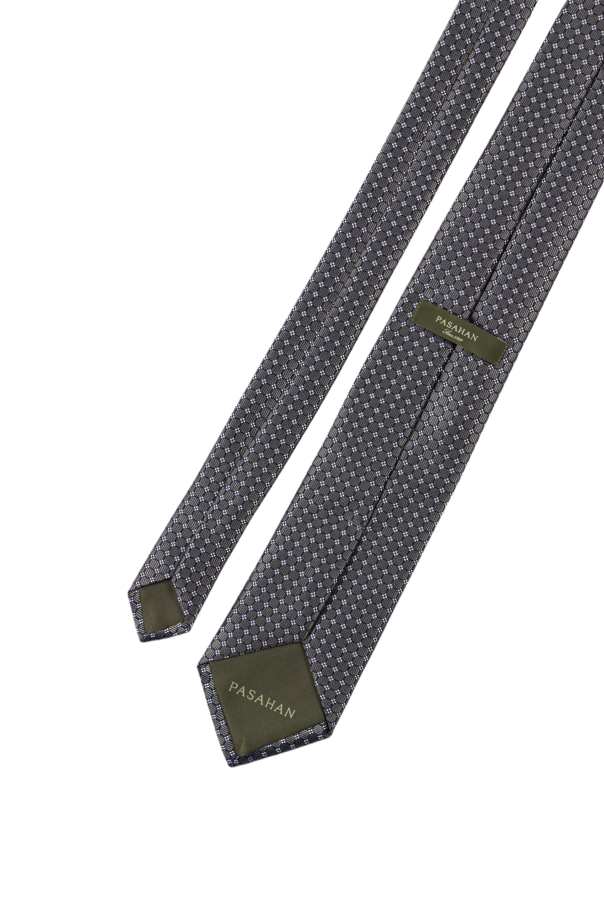 Kareli Çiçek Desenli Kravat