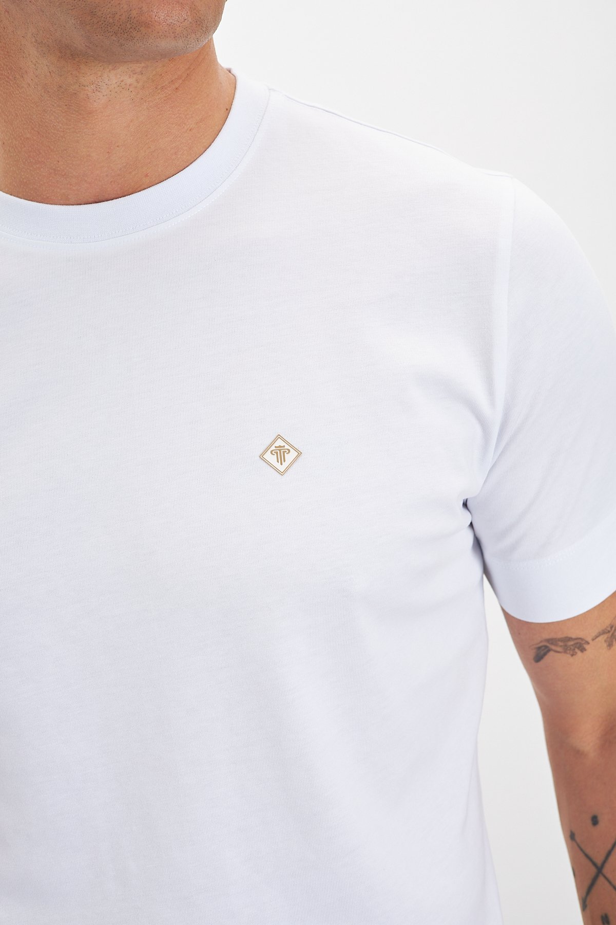 Bisiklet Yaka Basic %100 Pamuk Comfort Fit Logo Baskılı Erkek T-Shirt