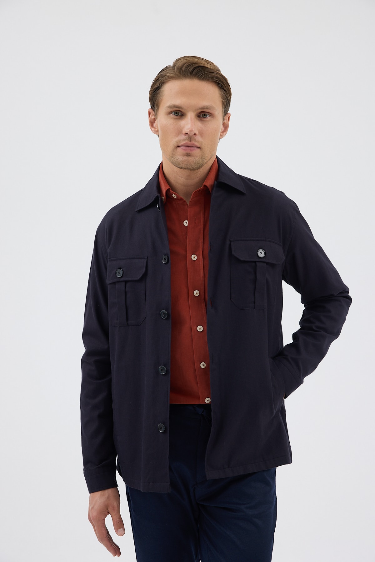 Siyah Cepli Tailored Fit Erkek Gömlek Ceket