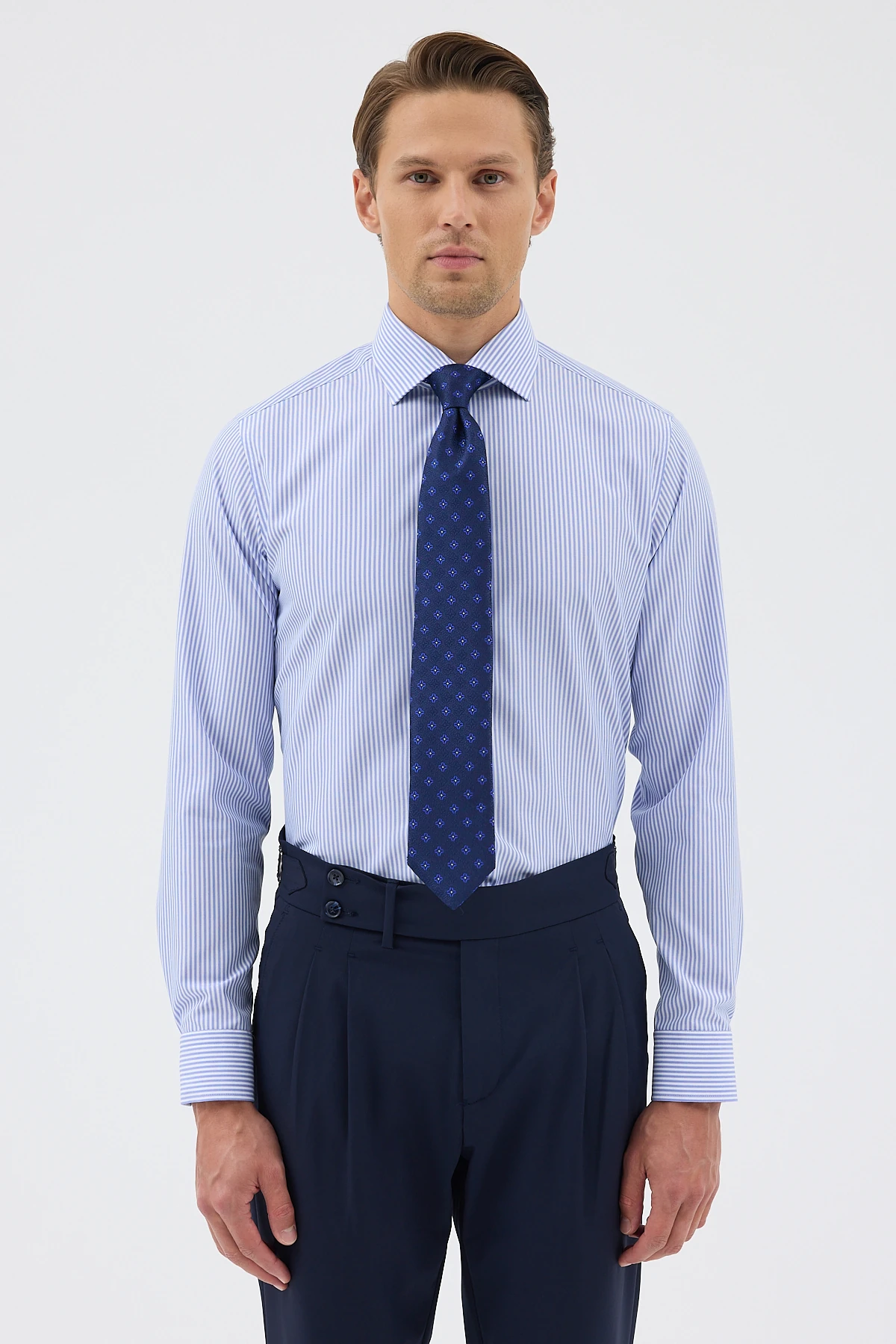 Non Iron Koyu Mavi Çizgili %100 Pamuk Comfort Fit Gömlek