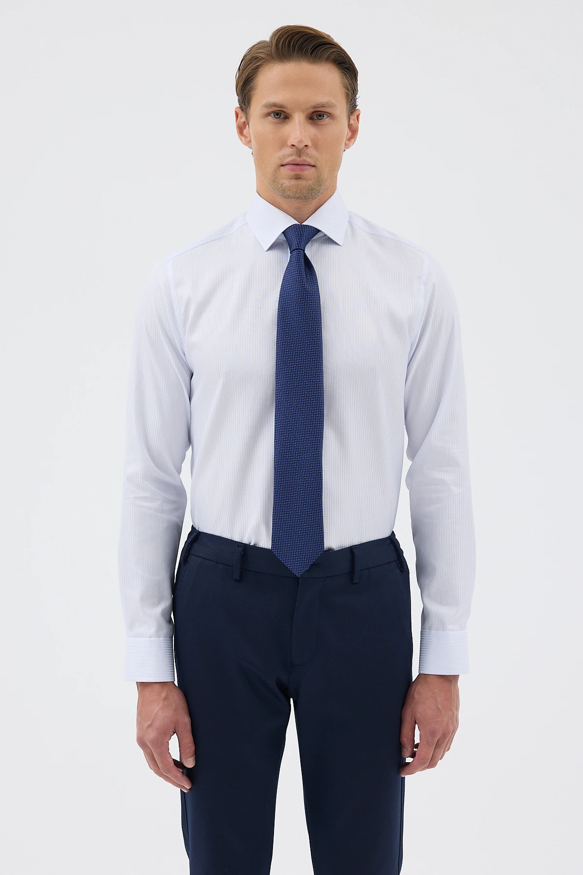 Non Iron Açık Mavi Çizgili %100 Pamuk Comfort Fit Gömlek