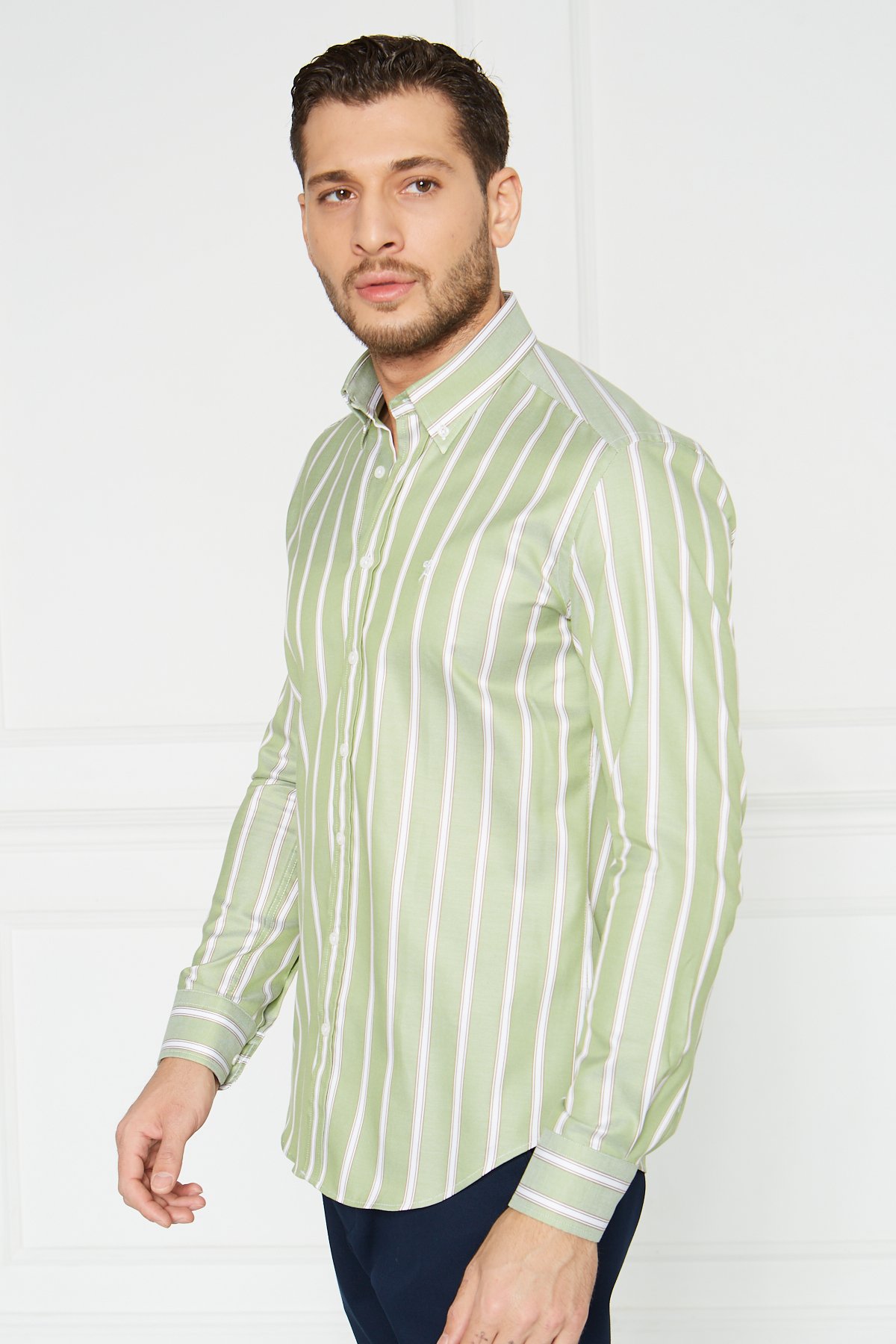 Yaka Düğmeli Slim Fit Klasik Gömlek - Yeşil-Beyaz