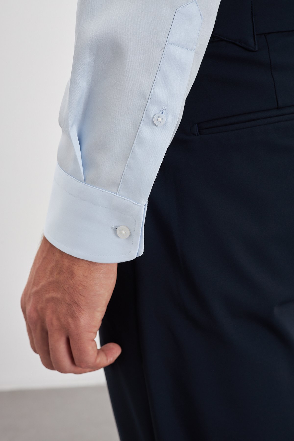 Yaka İğneli Comfort Fit %100 Pamuk Erkek Gömlek - Mavi