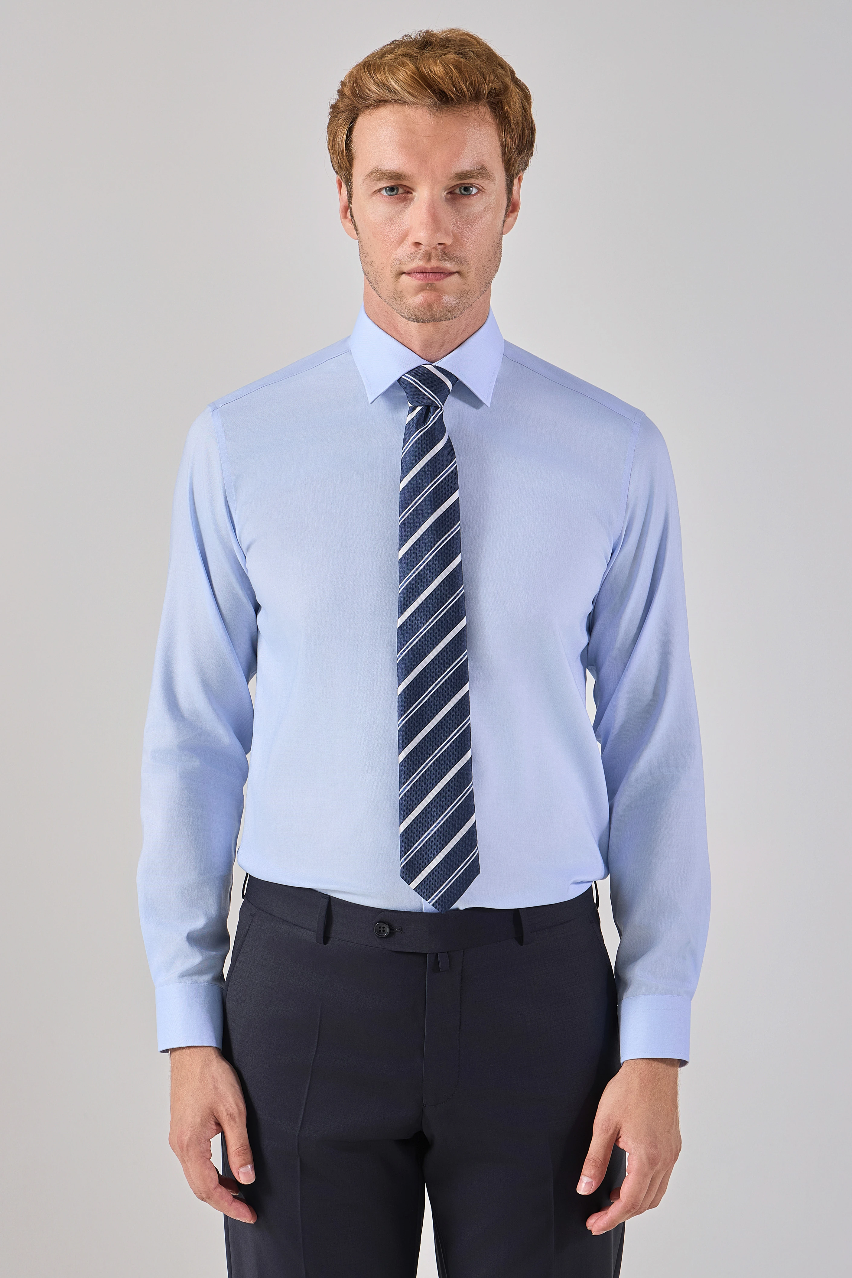 Ütü Gerektirmeyen Non Iron Klasik Yaka Oxford Erkek Gömlek