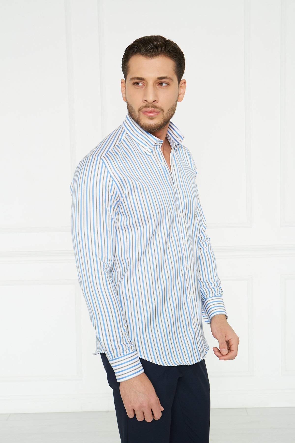Yaka Düğmeli Slim Fit Klasik Gömlek - Saten Beyaz