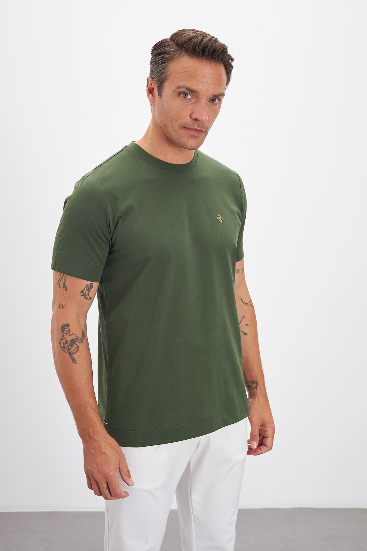 Bisiklet Yaka Basic %100 Pamuk Comfort Fit Logo Baskılı Erkek T-Shirt - Haki