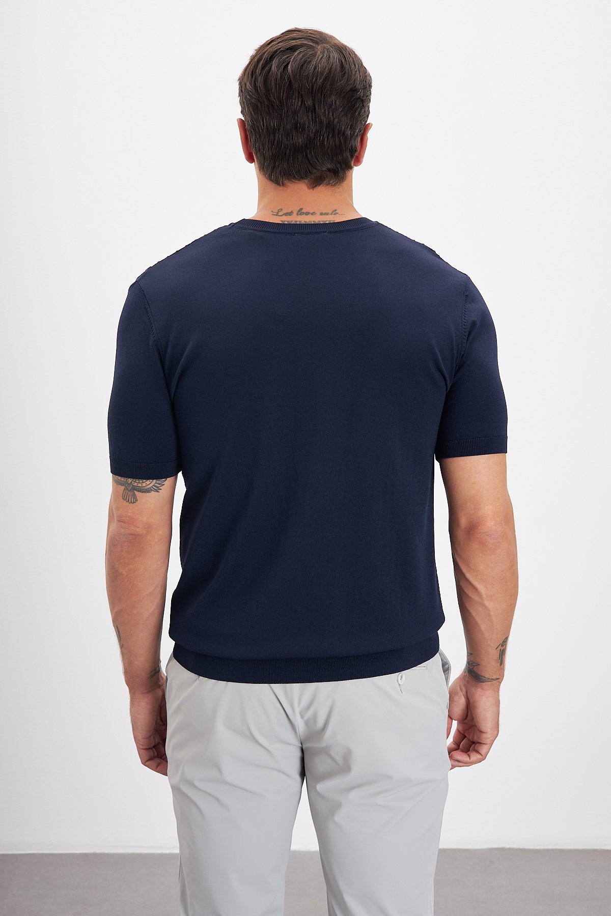 Çizgili Desenli Bisiklet Yaka Triko Erkek T-Shirt - Lacivert