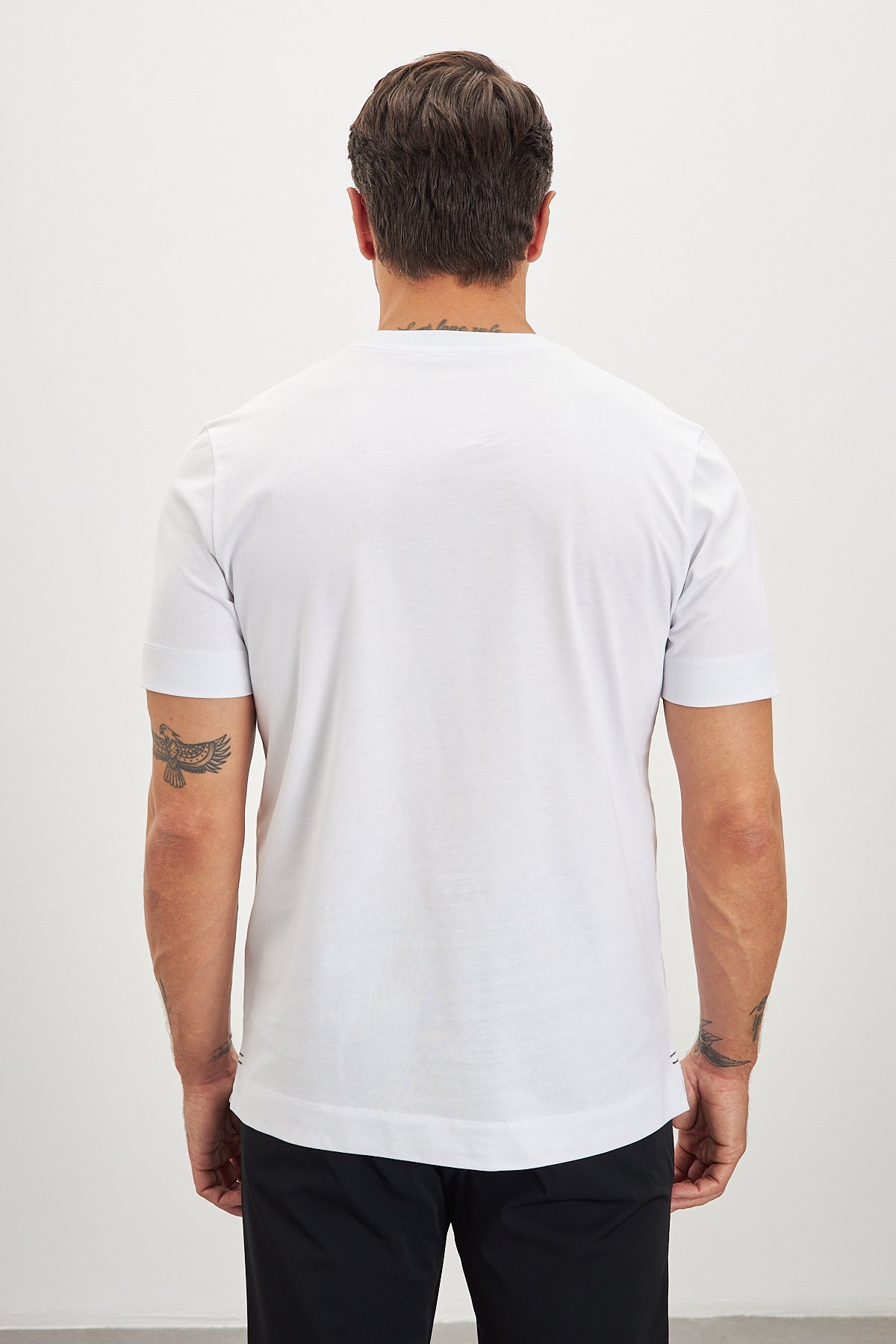 Bisiklet Yaka Basic %100 Pamuk Comfort Fit Logo Baskılı Erkek T-Shirt