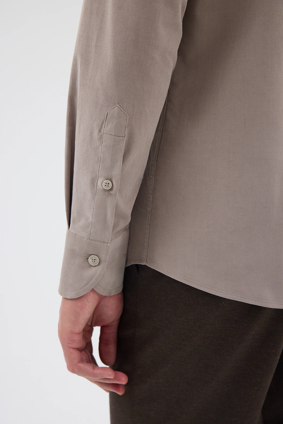 Kadife Yaka Düğmeli %100 Pamuk Comfort Fit Erkek Gömlek - Gri