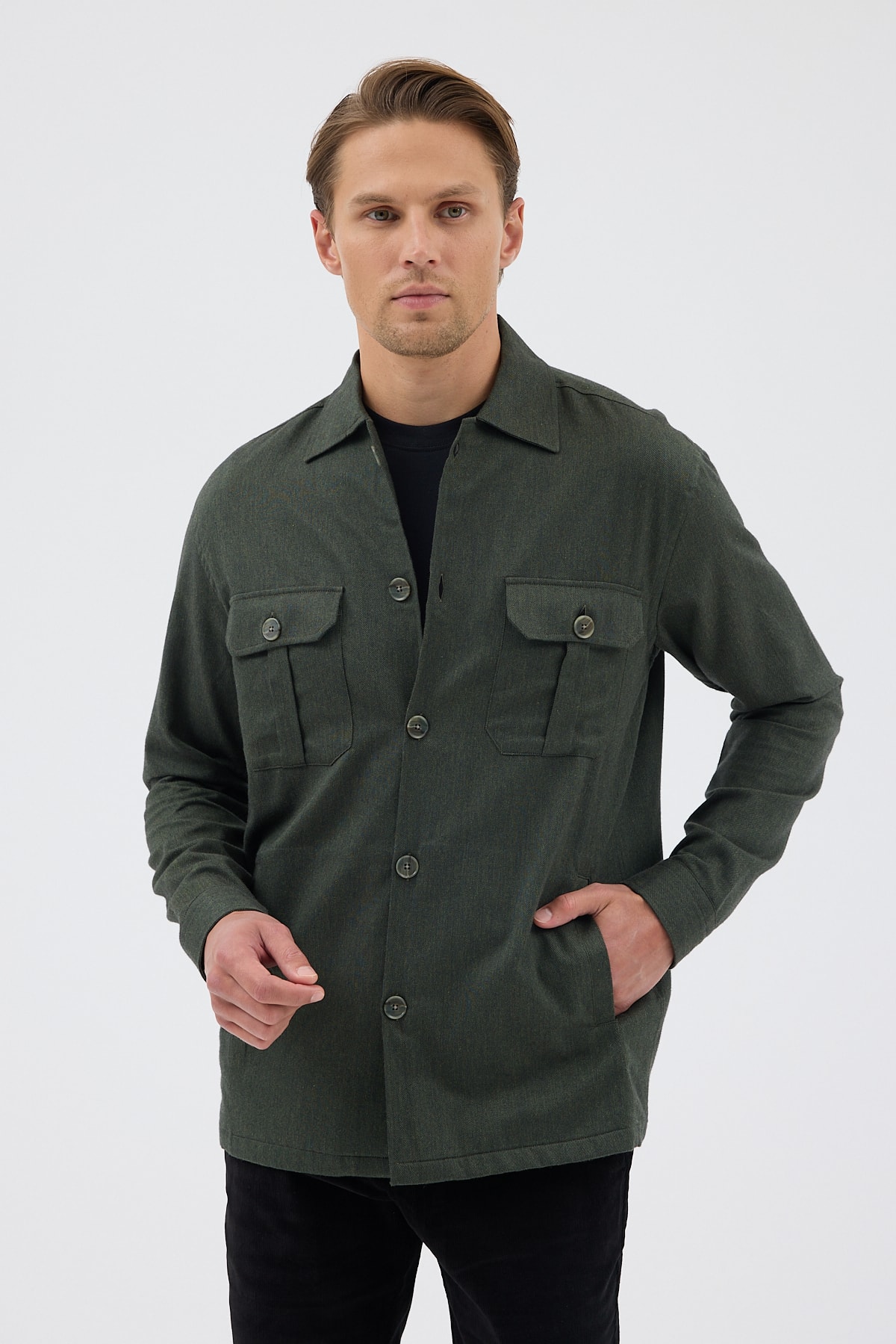 Yeşil Cepli Tailored Fit Erkek Gömlek Ceket