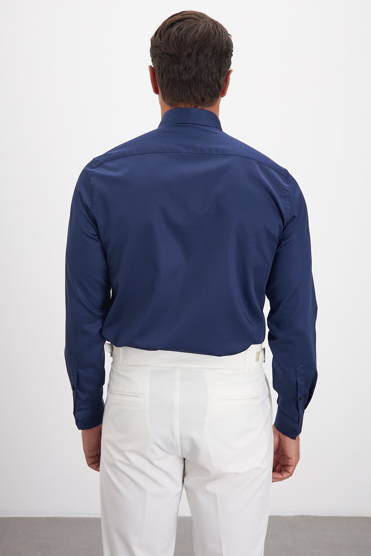 Yaka İğneli Comfort Fit %100 Pamuk Erkek Gömlek - Lacivert