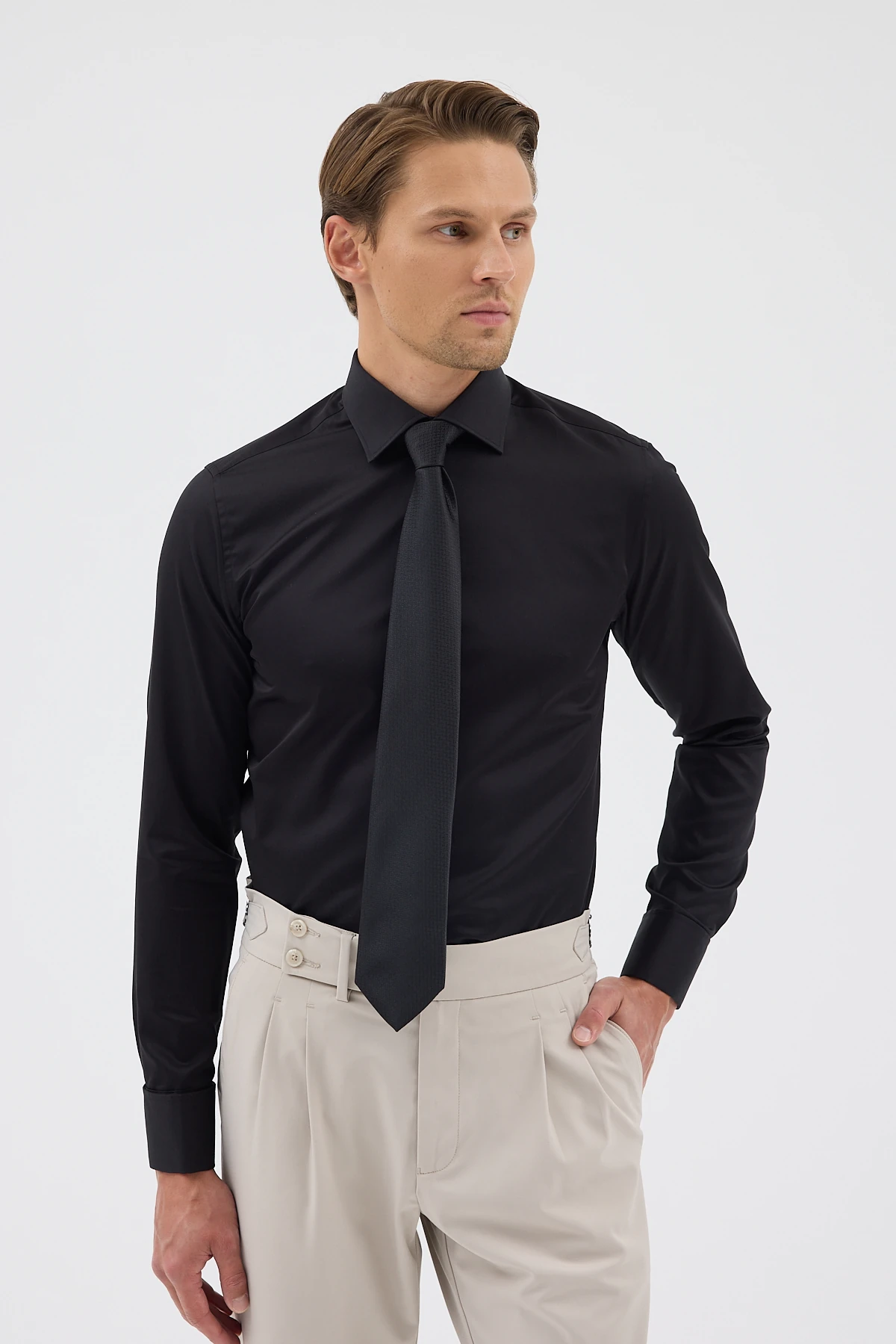Çift Manşetli Comfort Fit Erkek Gömlek - Siyah