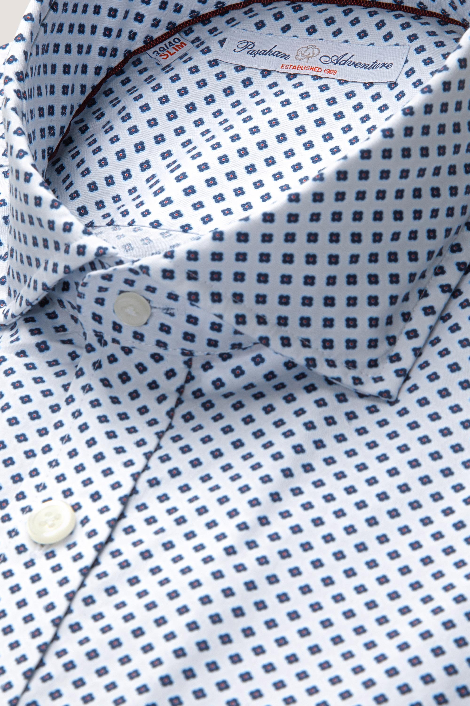 Desenli Nakışlı Slim Fit Gömlek - Beyaz-Lacivert