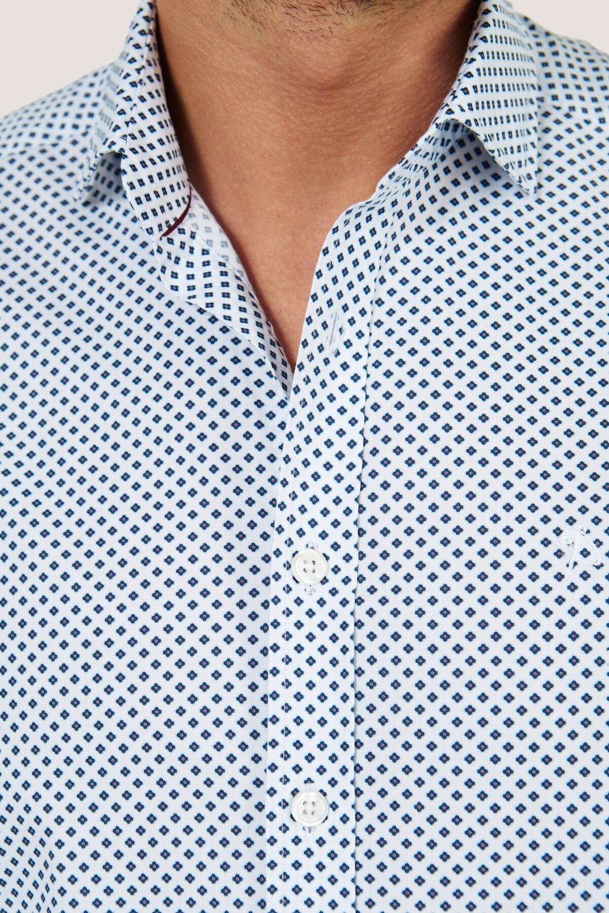 Desenli Nakışlı Slim Fit Gömlek - Beyaz-Lacivert