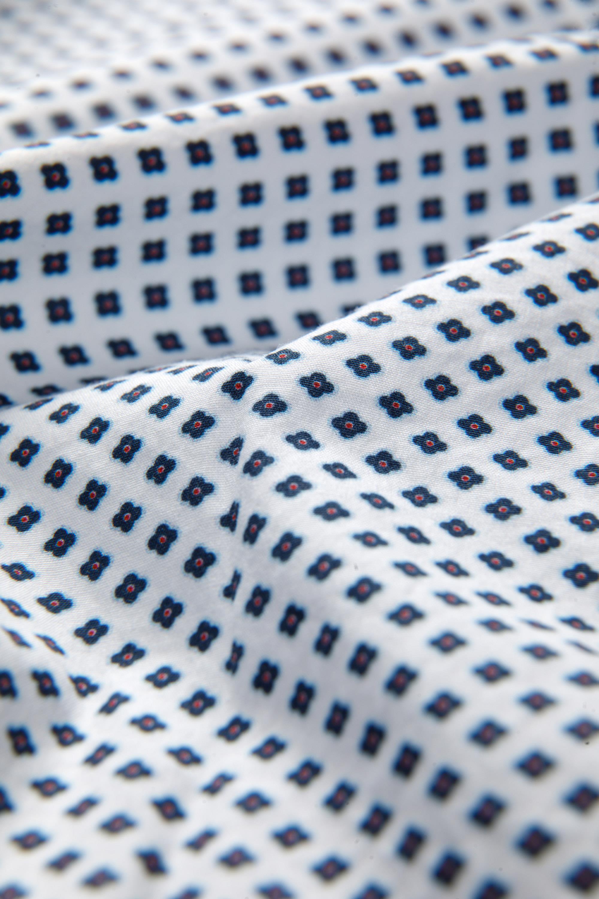 Desenli Nakışlı Slim Fit Gömlek - Beyaz-Lacivert