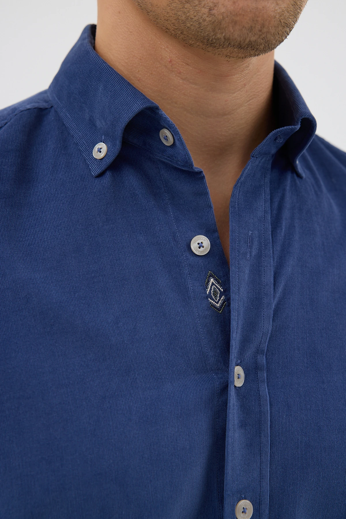 Kadife Yaka Düğmeli %100 Pamuk Comfort Fit Erkek Gömlek - Koyu Mavi