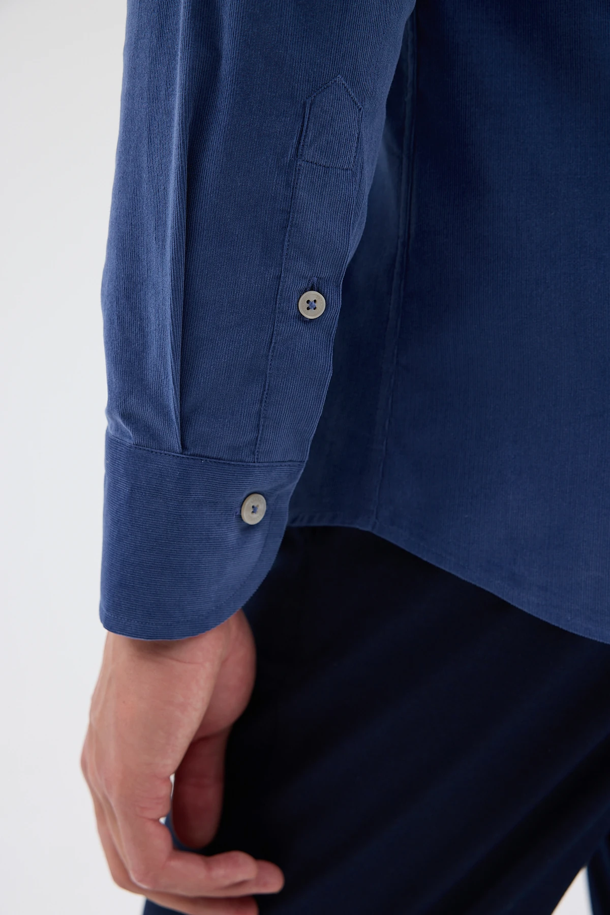 Kadife Yaka Düğmeli %100 Pamuk Comfort Fit Erkek Gömlek - Koyu Mavi