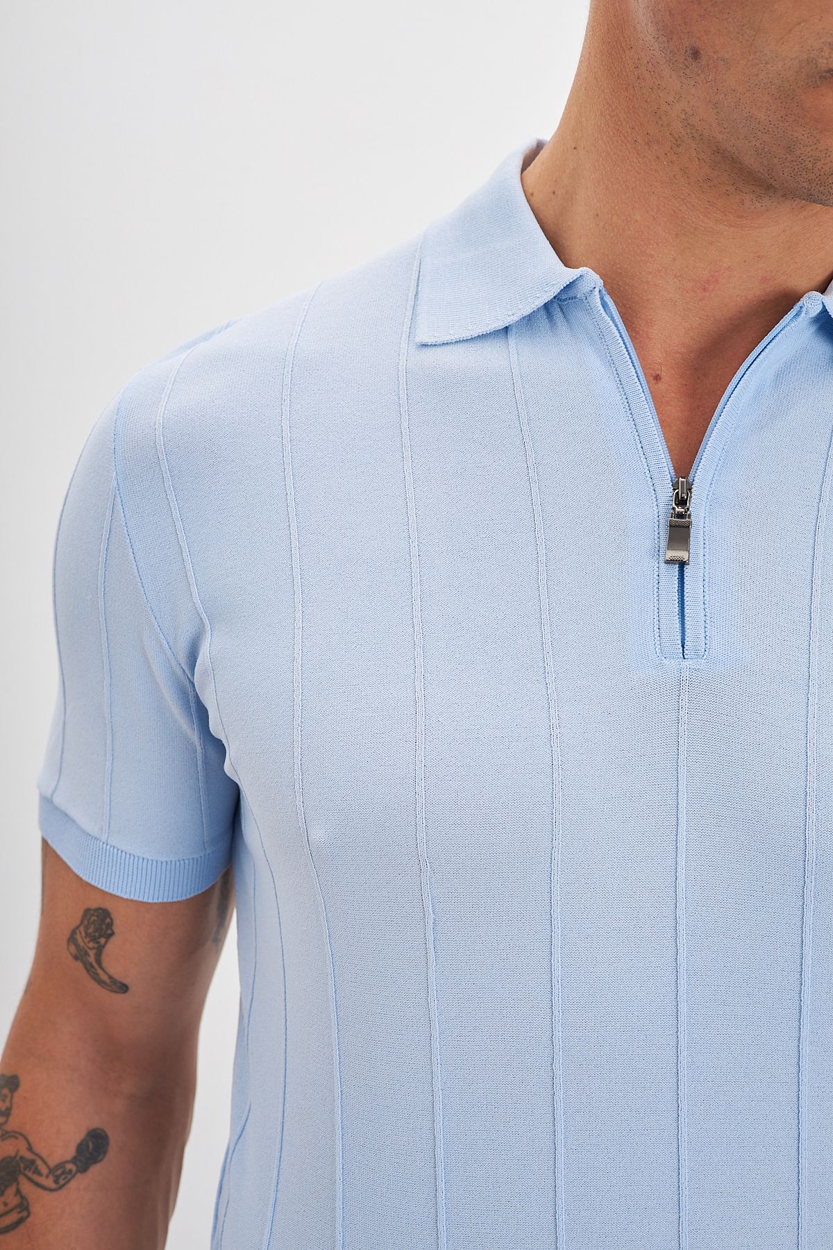 Fermuarlı Polo Yaka Çizgi Desenli Triko Erkek T-Shirt