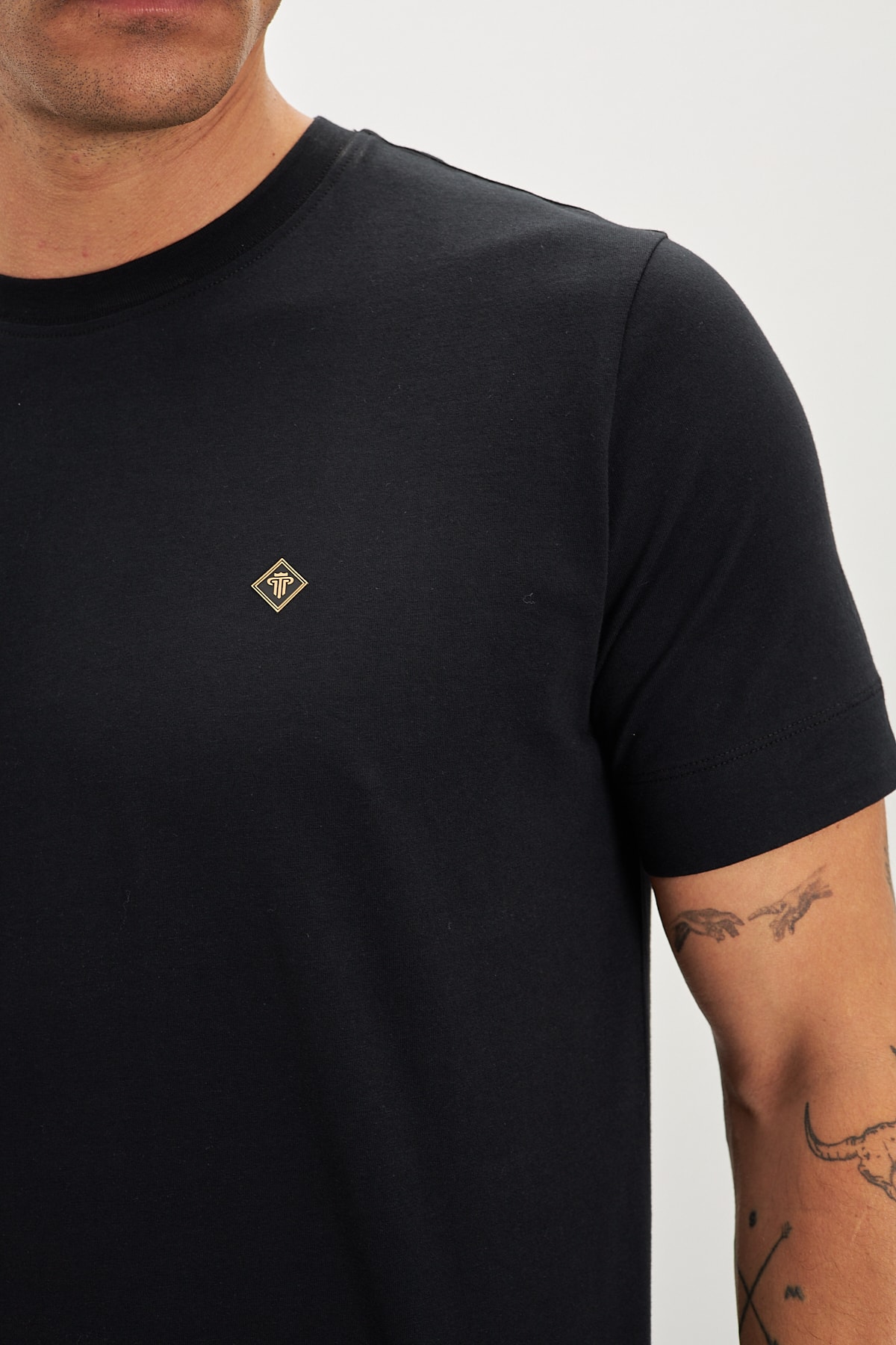 Bisiklet Yaka Basic %100 Pamuk Comfort Fit Logo Baskılı Erkek T-Shirt - Siyah