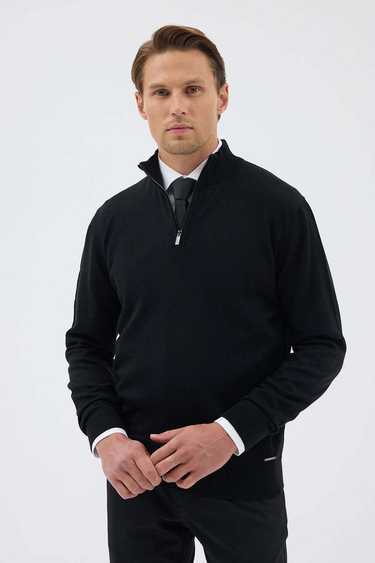 Yarım Balıkçı Fermuarlı Yünlü Triko Kazak - Siyah