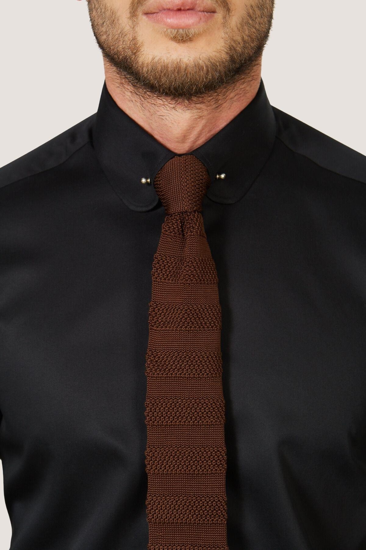Bebe Yaka İğneli Slim Fit Gömlek - Siyah